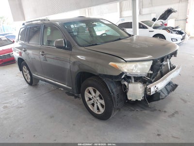 TOYOTA HIGHLANDER 2012