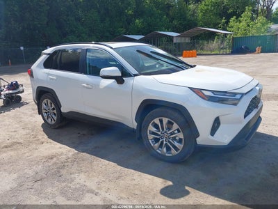 TOYOTA RAV4 2025