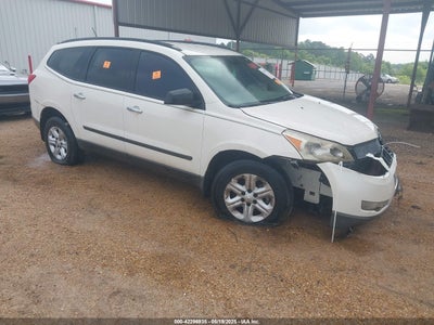 CHEVROLET TRAVERSE 2010