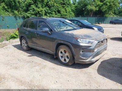 TOYOTA RAV4 2021