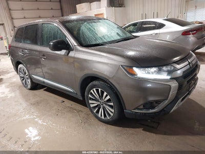 MITSUBISHI OUTLANDER 2020