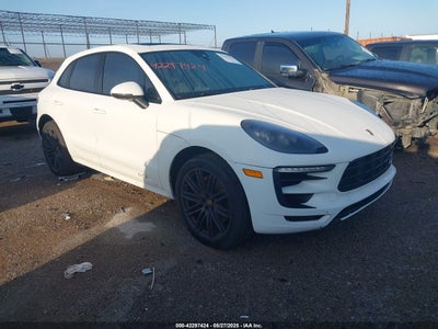 PORSCHE MACAN 2018