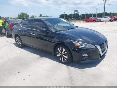 NISSAN ALTIMA 2019