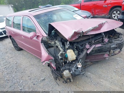 VOLVO V70 2005