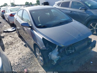 HYUNDAI ACCENT 2014
