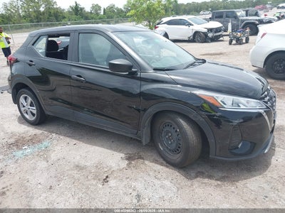 NISSAN KICKS 2023