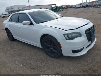 CHRYSLER 300 2022