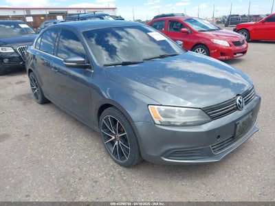 VOLKSWAGEN JETTA 2013