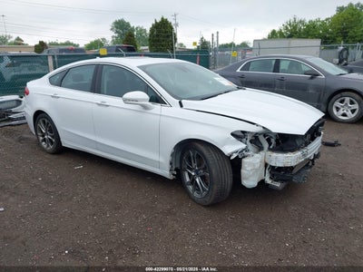 FORD FUSION HYBRID 2020