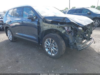 TOYOTA GRAND HIGHLANDER 2024