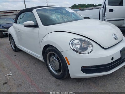 VOLKSWAGEN BEETLE 2013
