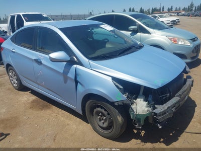 HYUNDAI ACCENT 2013