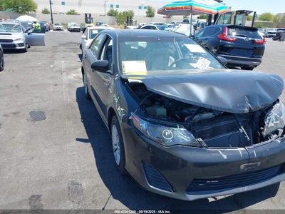 TOYOTA CAMRY HYBRID 2012