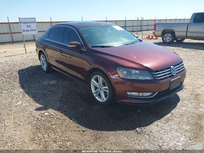 VOLKSWAGEN PASSAT 2013
