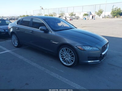 JAGUAR XF 2016