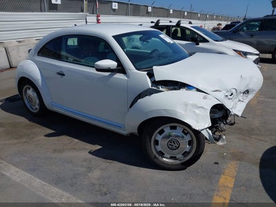 VOLKSWAGEN BEETLE 2015