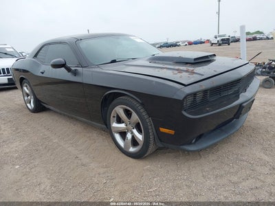 DODGE CHALLENGER 2013