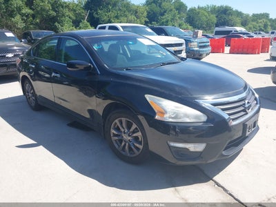 NISSAN ALTIMA 2015