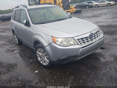 SUBARU FORESTER 2012