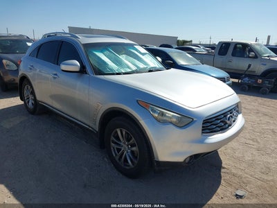 INFINITI FX35 2010