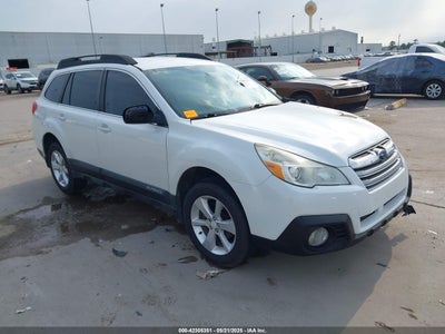 SUBARU OUTBACK 2014