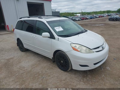 TOYOTA SIENNA 2008