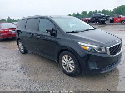 KIA SEDONA 2016
