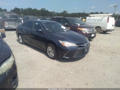 TOYOTA CAMRY 2017