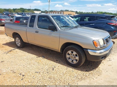 NISSAN FRONTIER 2000