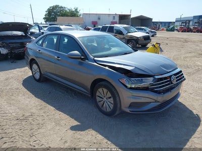 VOLKSWAGEN JETTA 2020
