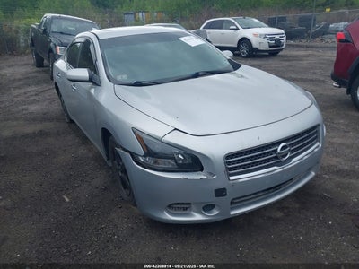 NISSAN MAXIMA 2009