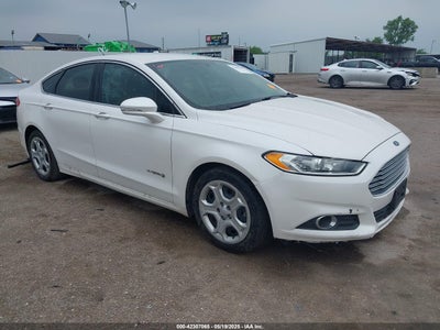 FORD FUSION HYBRID 2015