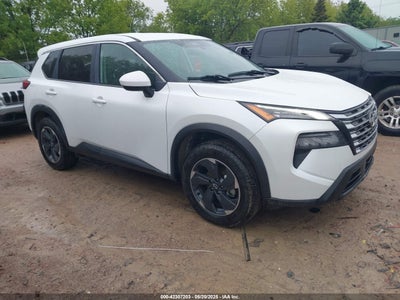 NISSAN ROGUE 2024