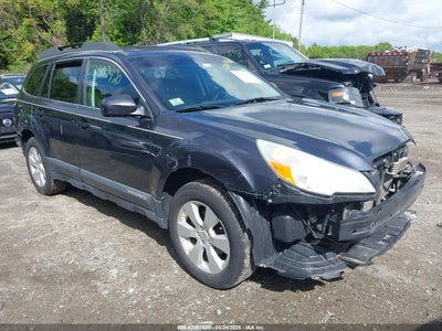 SUBARU OUTBACK 2010