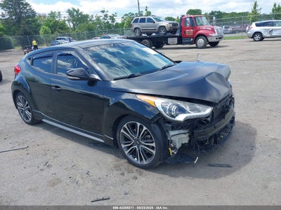 HYUNDAI VELOSTER 2016