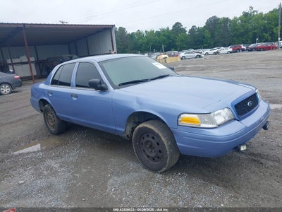 FORD CROWN VICTORIA 2011
