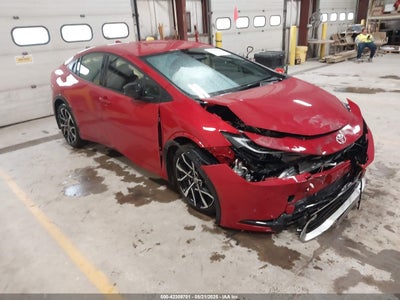 TOYOTA PRIUS PRIME 2024