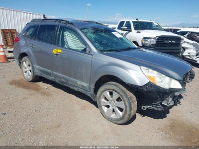 SUBARU OUTBACK 2010