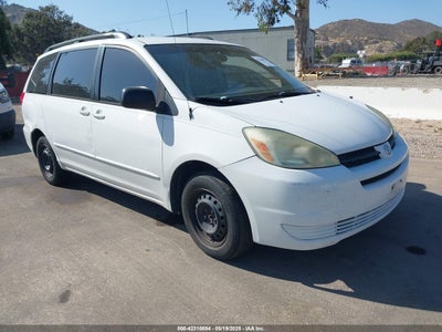 TOYOTA SIENNA 2004