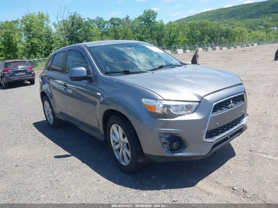 MITSUBISHI OUTLANDER SPORT 2015