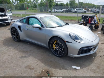 PORSCHE 911 2024