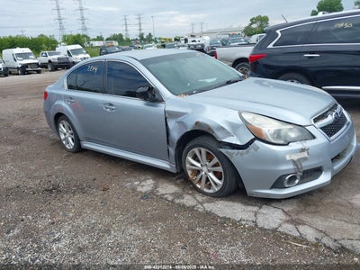SUBARU LEGACY 2013