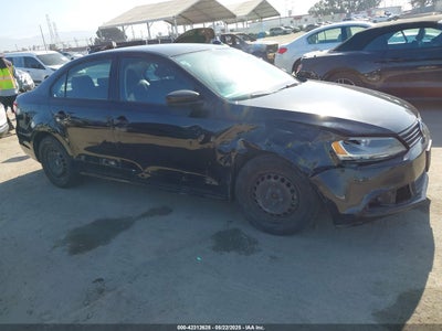 VOLKSWAGEN JETTA 2012
