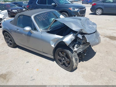 MAZDA MX-5 MIATA 2013