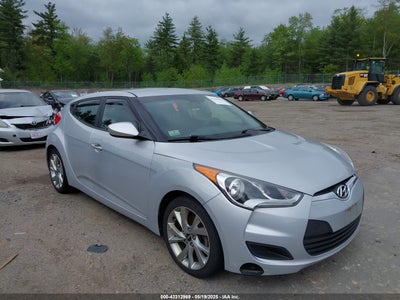 HYUNDAI VELOSTER 2016
