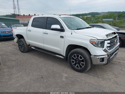 TOYOTA TUNDRA 2018