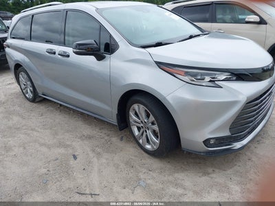 TOYOTA SIENNA 2022