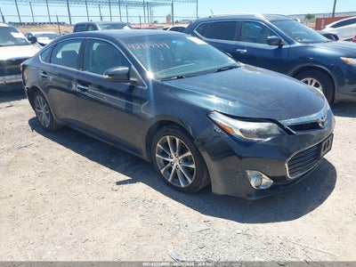 TOYOTA AVALON 2015