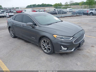 FORD FUSION HYBRID 2019
