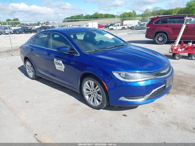 CHRYSLER 200 2015
